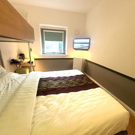 Cambridge Hotel Bradford Central Esterno foto