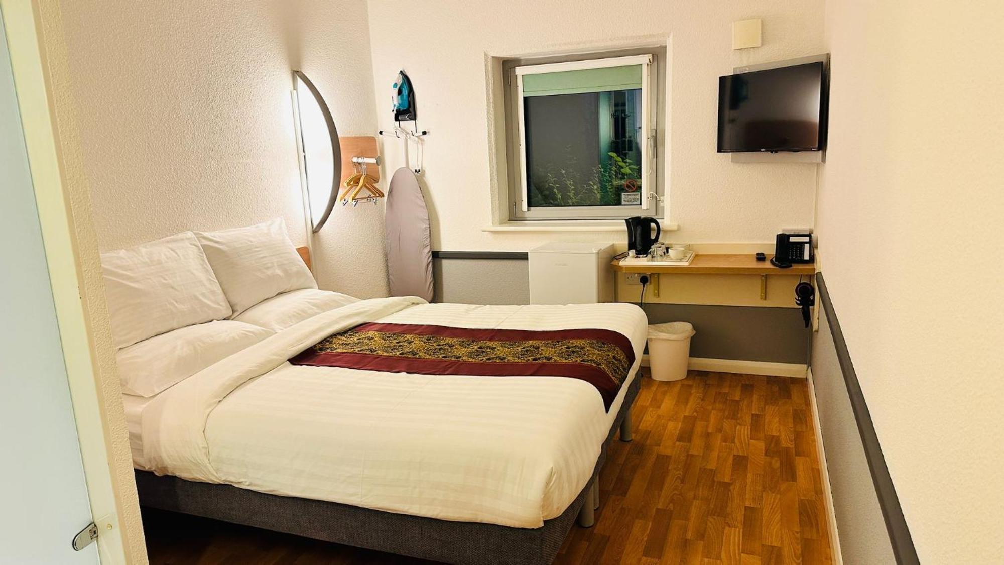 Cambridge Hotel Bradford Central Esterno foto